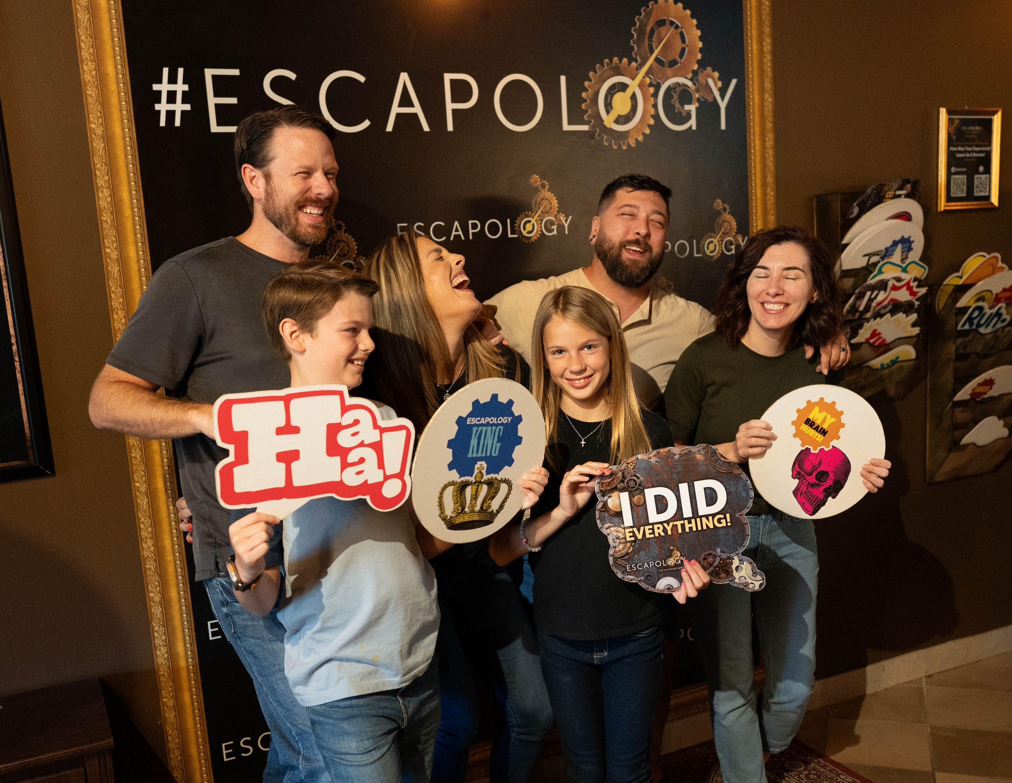 Photography_Venue_General Assets_None_7008 × 4672_Lobby Photowall Group6 - Edited.jpg